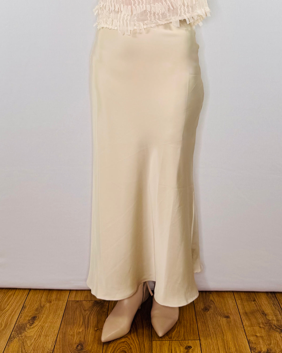 The Ella Satin Skirt in Champagne