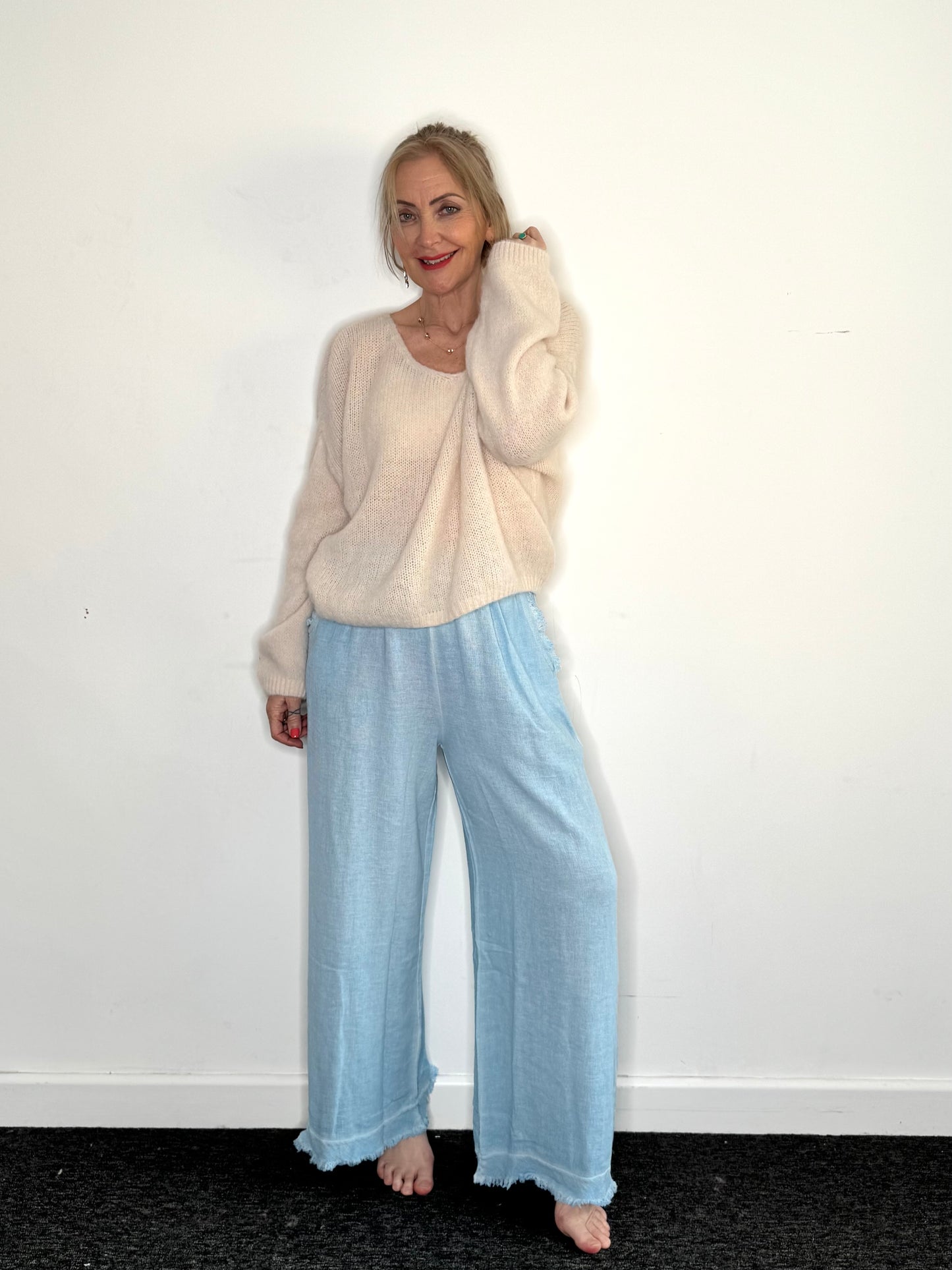 The Elodie Linen Trousers in Blue