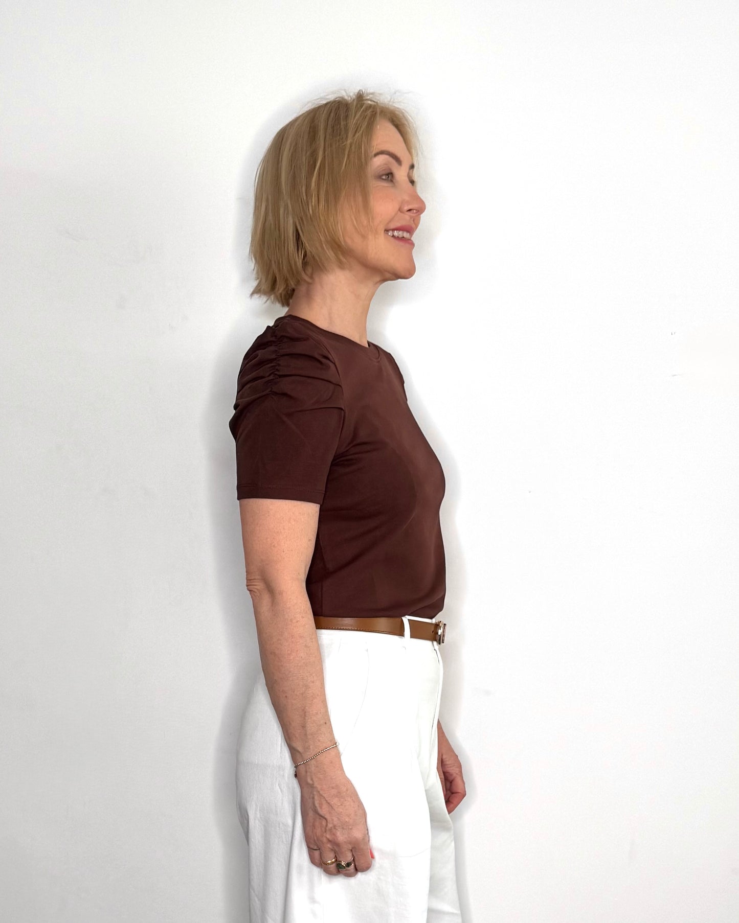 The Marnie Ruched Sleeve Cotton T-Shirt in Chocolate