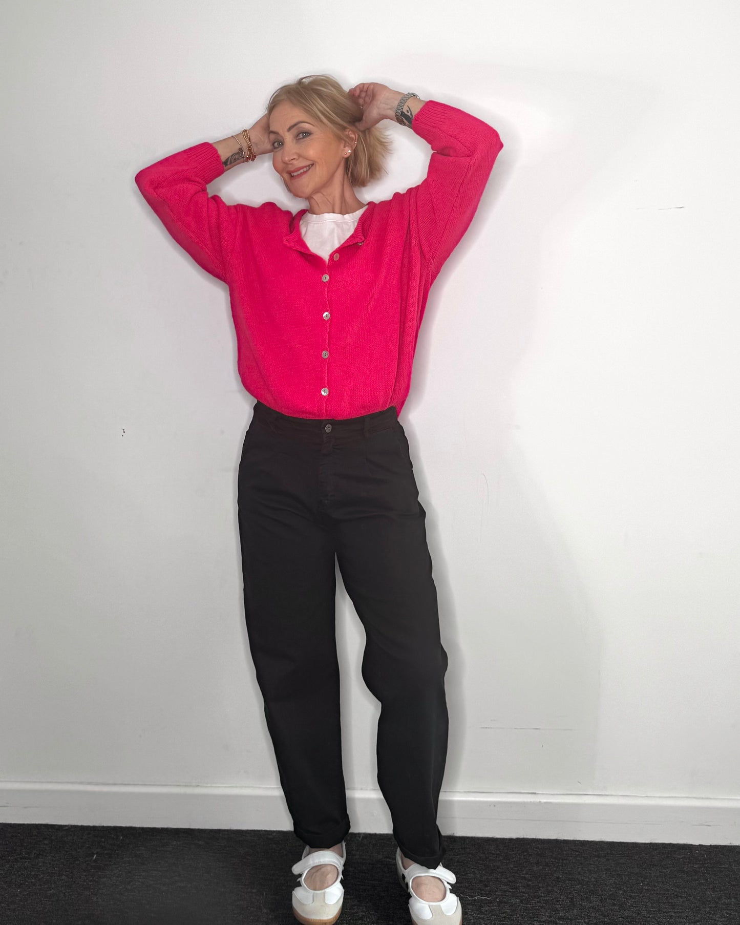 The May Barrel Trousers in Black