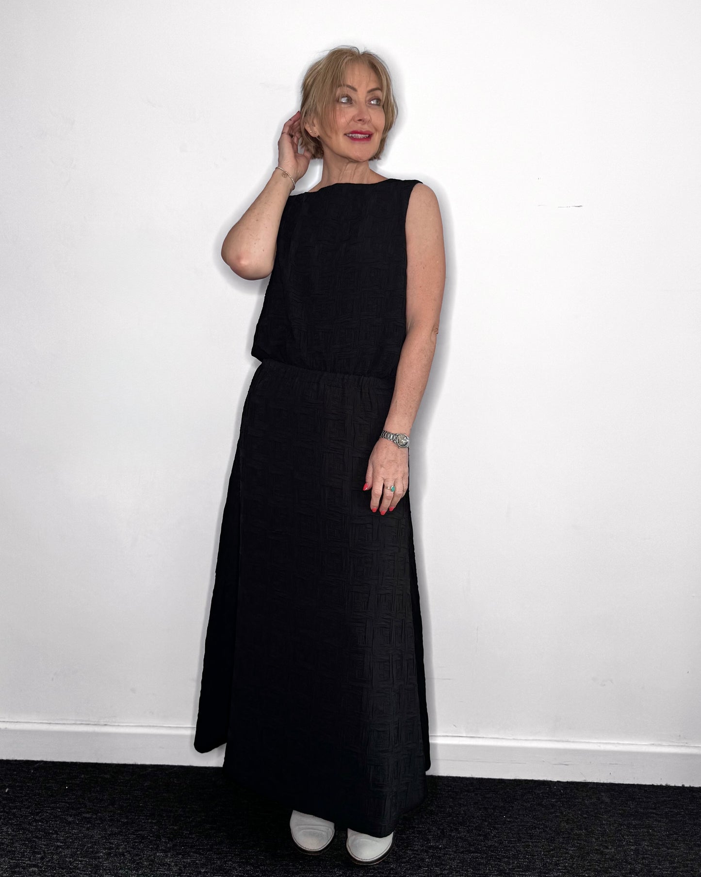 Lila Textured Skirt in Black