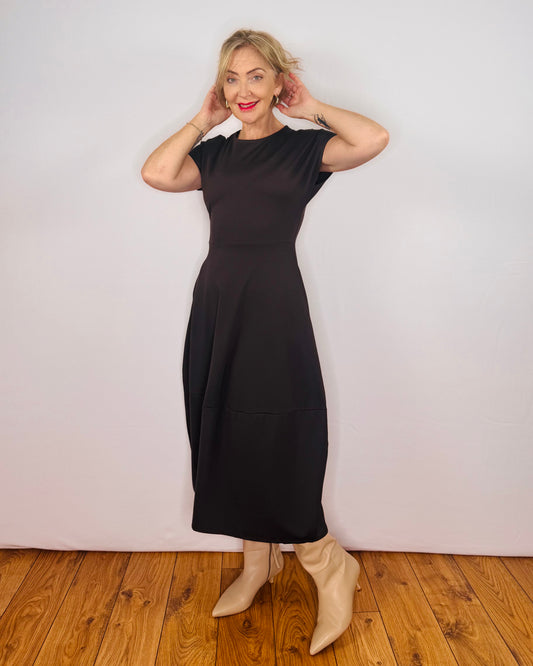 Gemma Heavy Jersey Dress in Chocolate