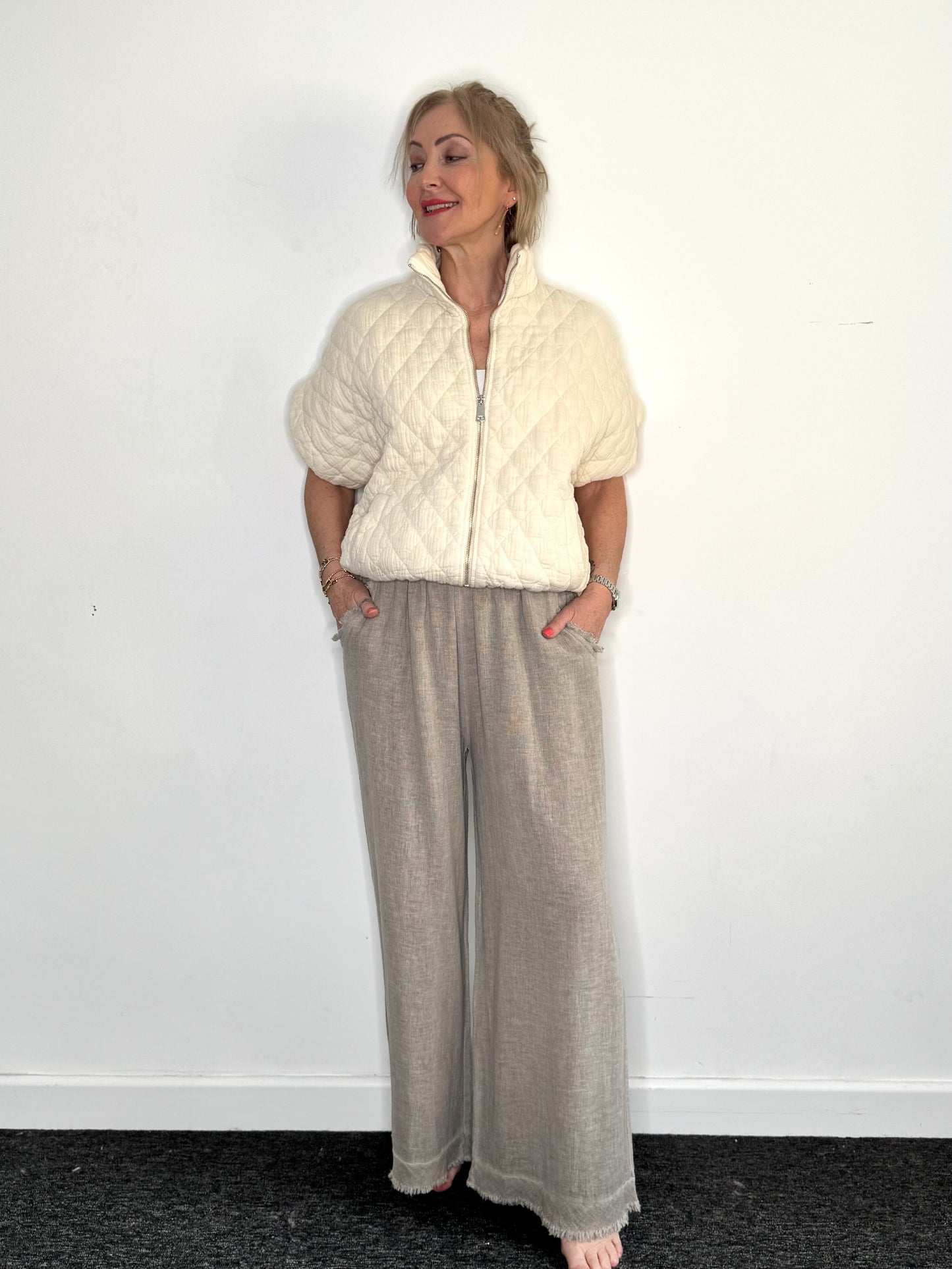 The Elodie Linen Trousers in Taupe