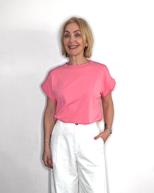 The Whiley T-Shirt in Pink Fuchsia