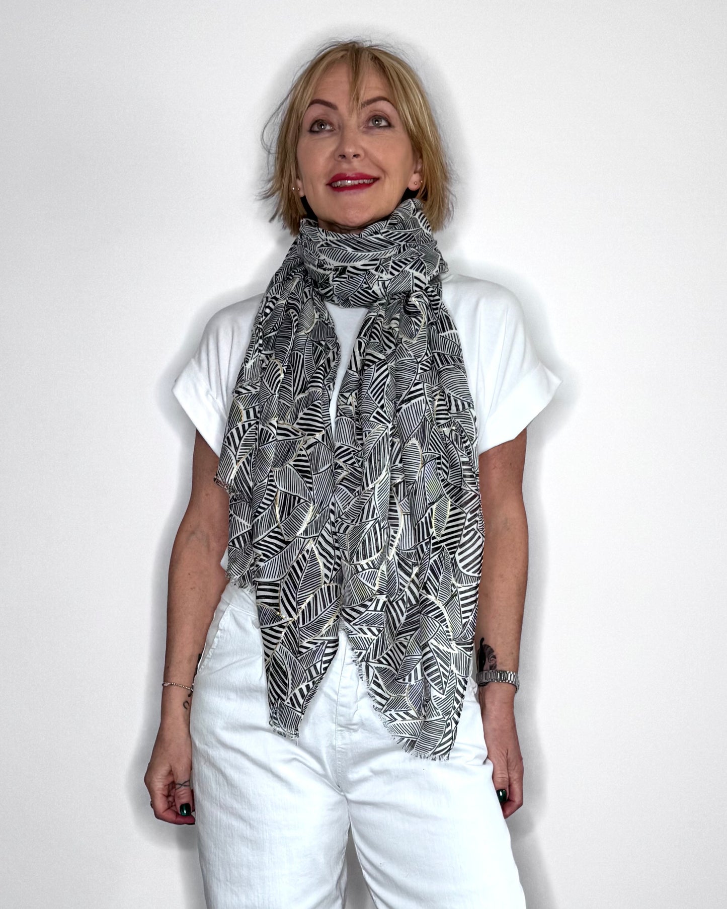 Black & White Abstract Leaf Scarf