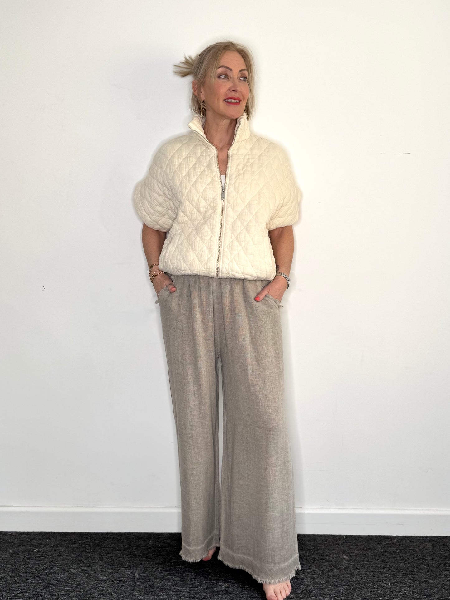The Elodie Linen Trousers in Taupe