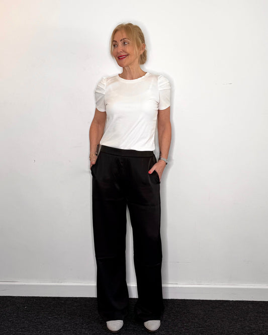 The Evie Trousers in Black