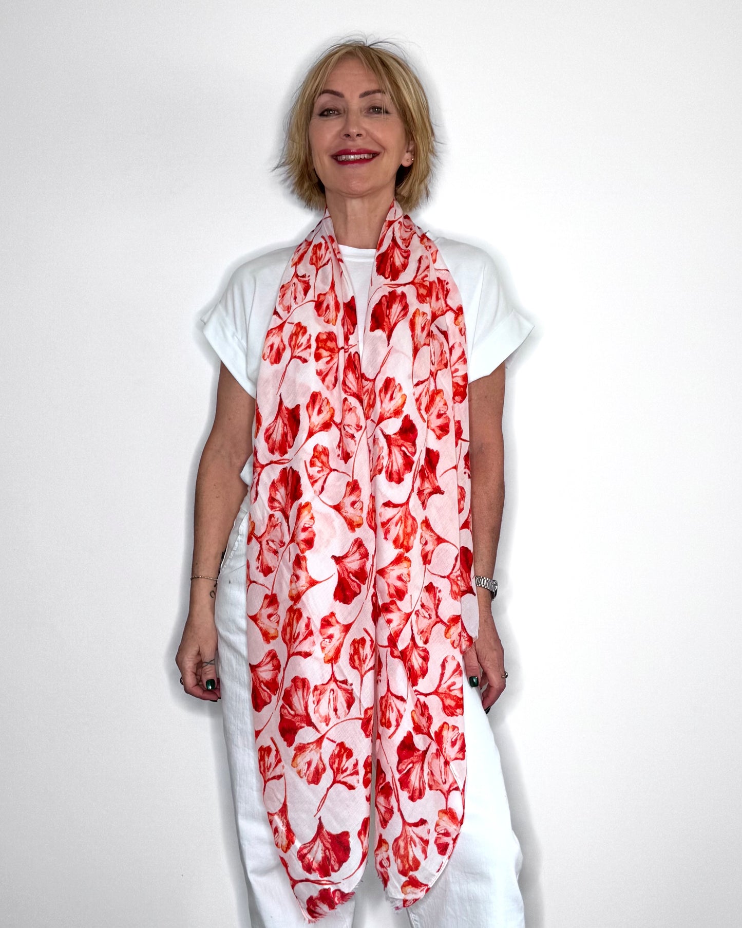 Floral Print Scarf in Red