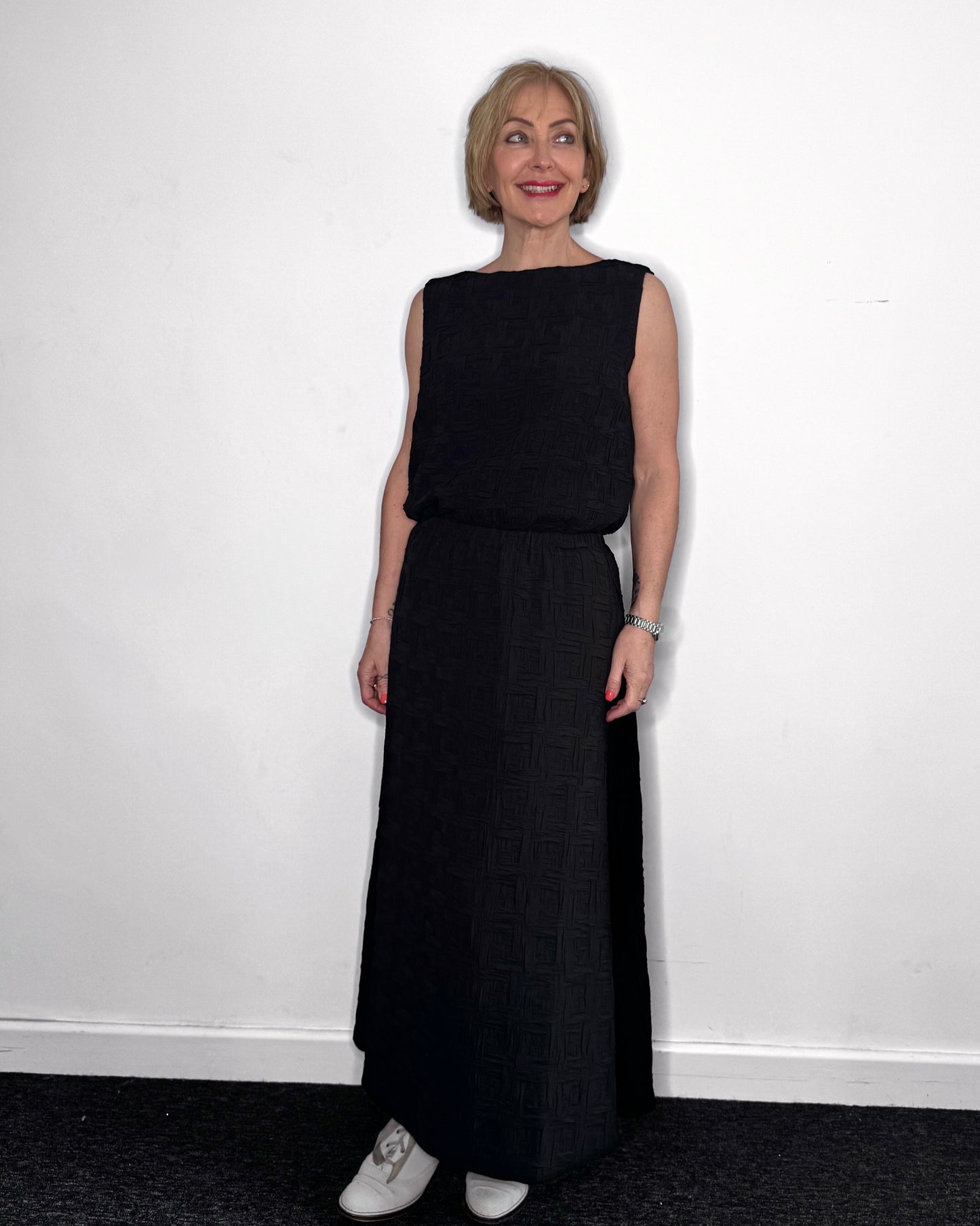 Lila Textured Skirt in Black