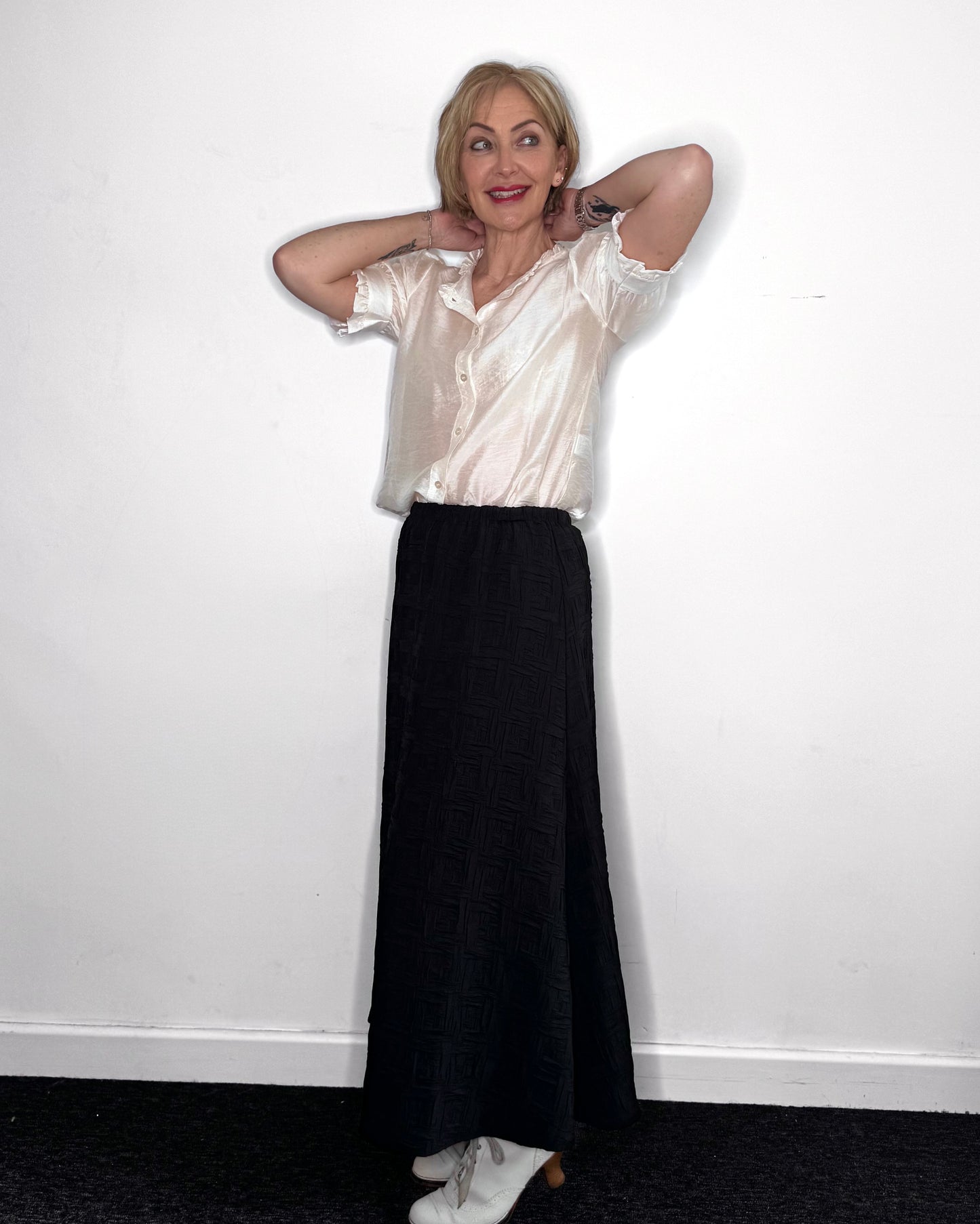 Lila Textured Skirt in Black