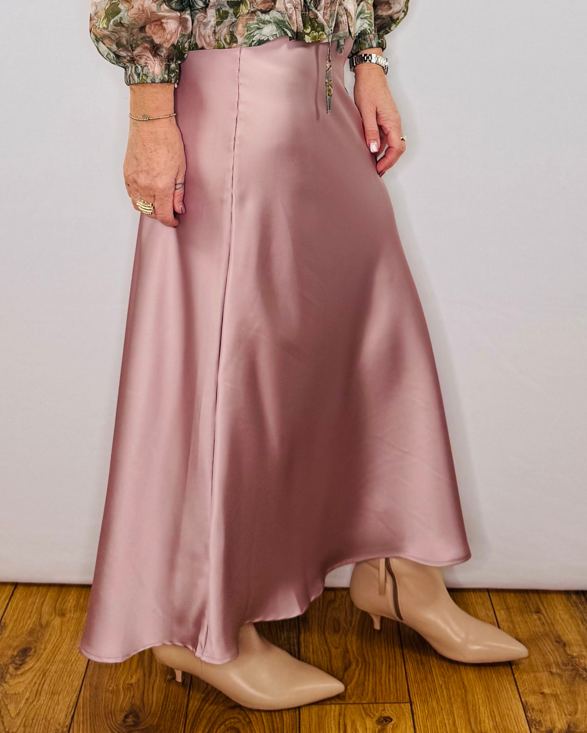 The Ella Satin Skirt in Soft Pink