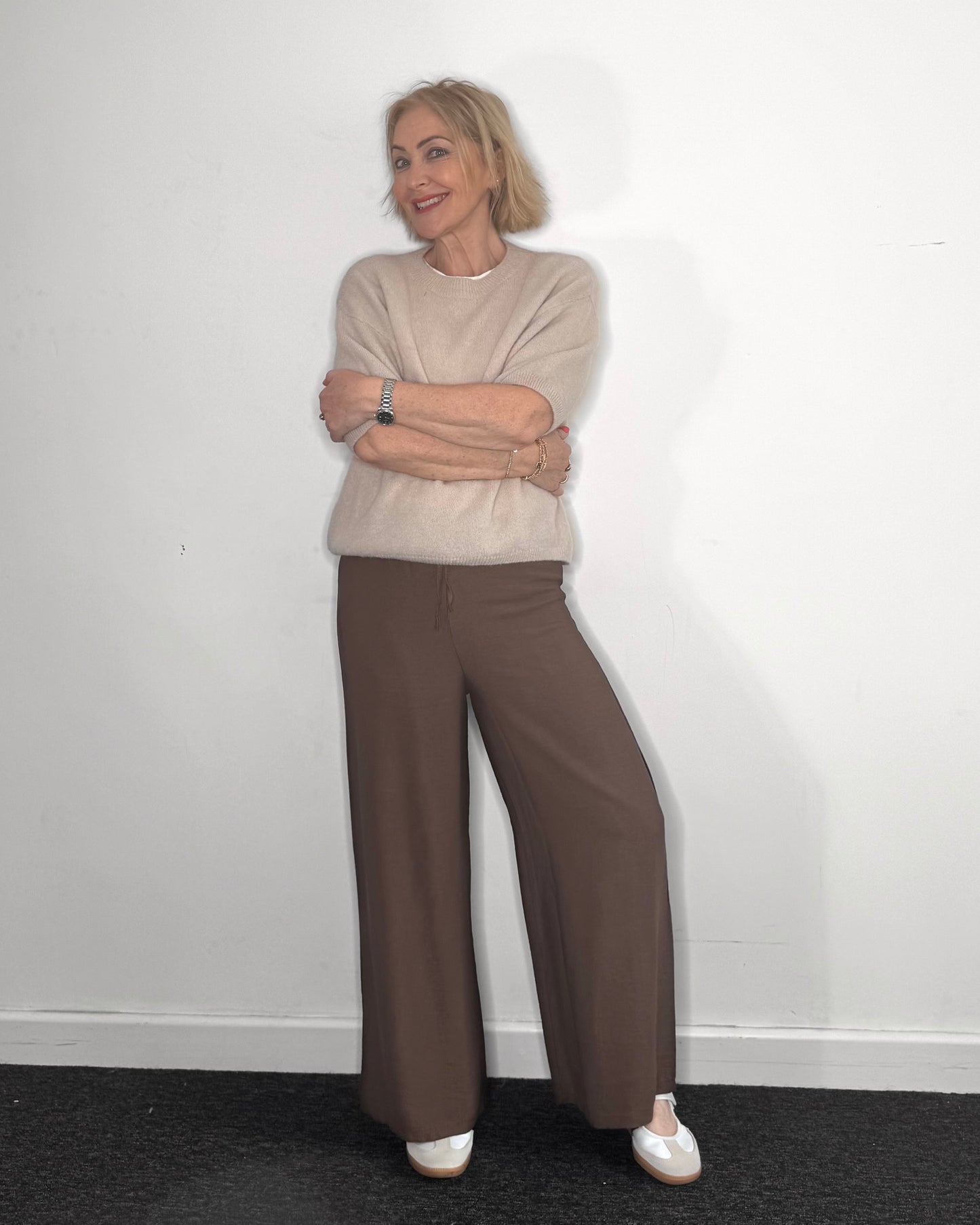 The Janice Wide Leg Textured Trousers in Espresso
