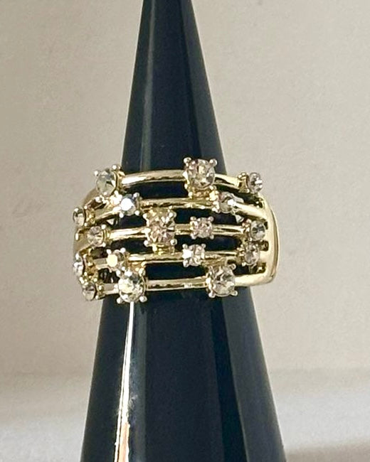 Multi Crystal Band Ring in Gold