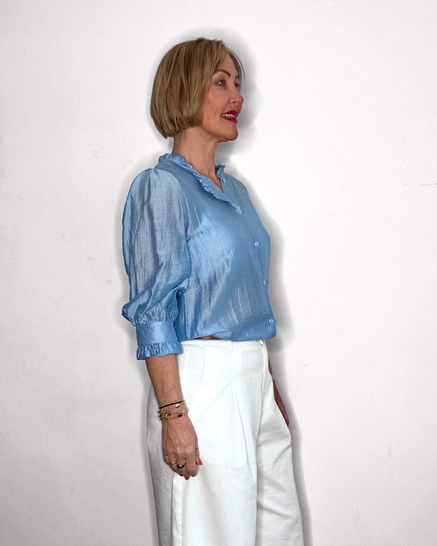 The Leice Blouse in Blue