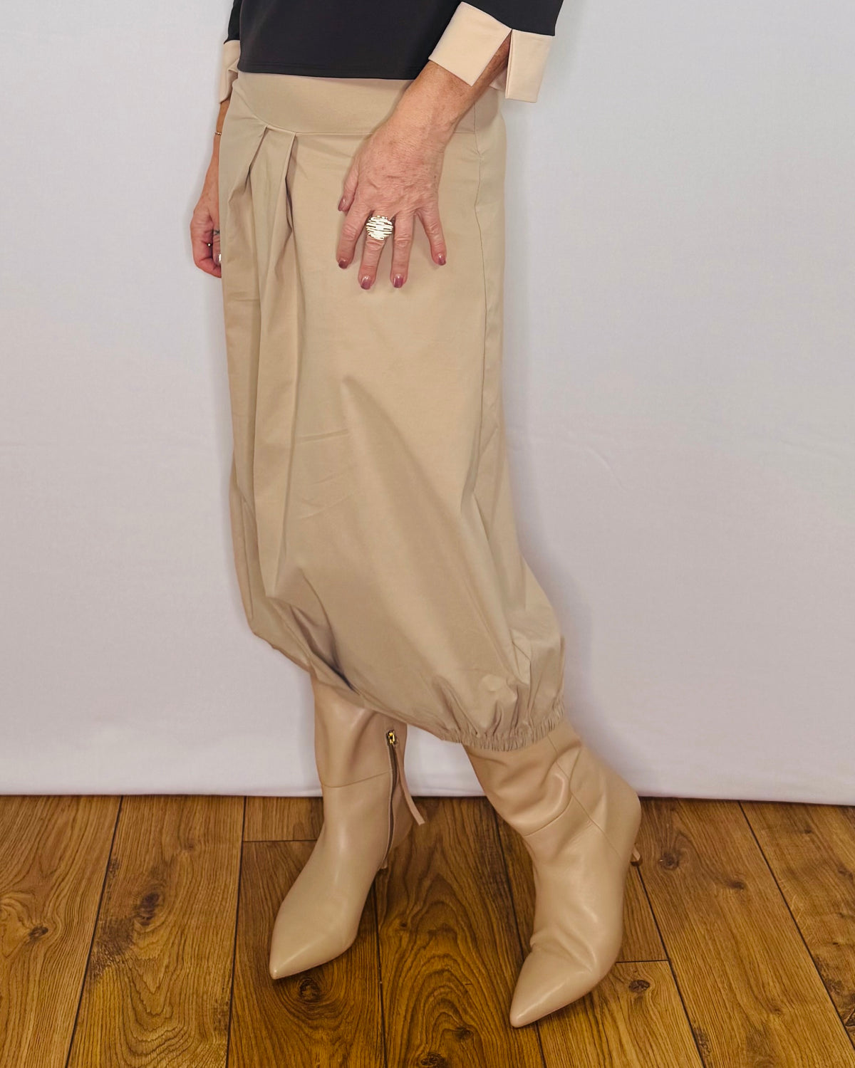 The Yves Skirt in Beige