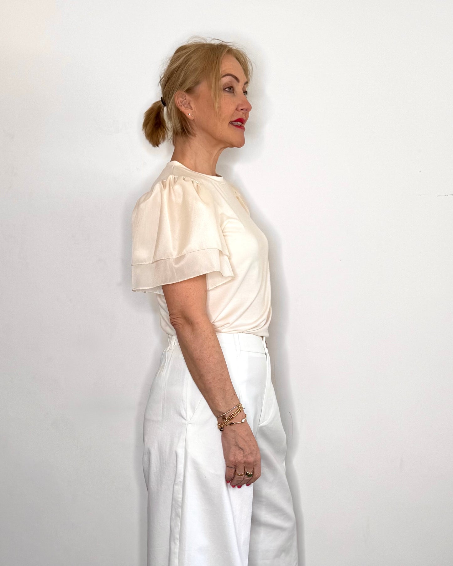 The Clover Flutter Sleeve Tee in Cream