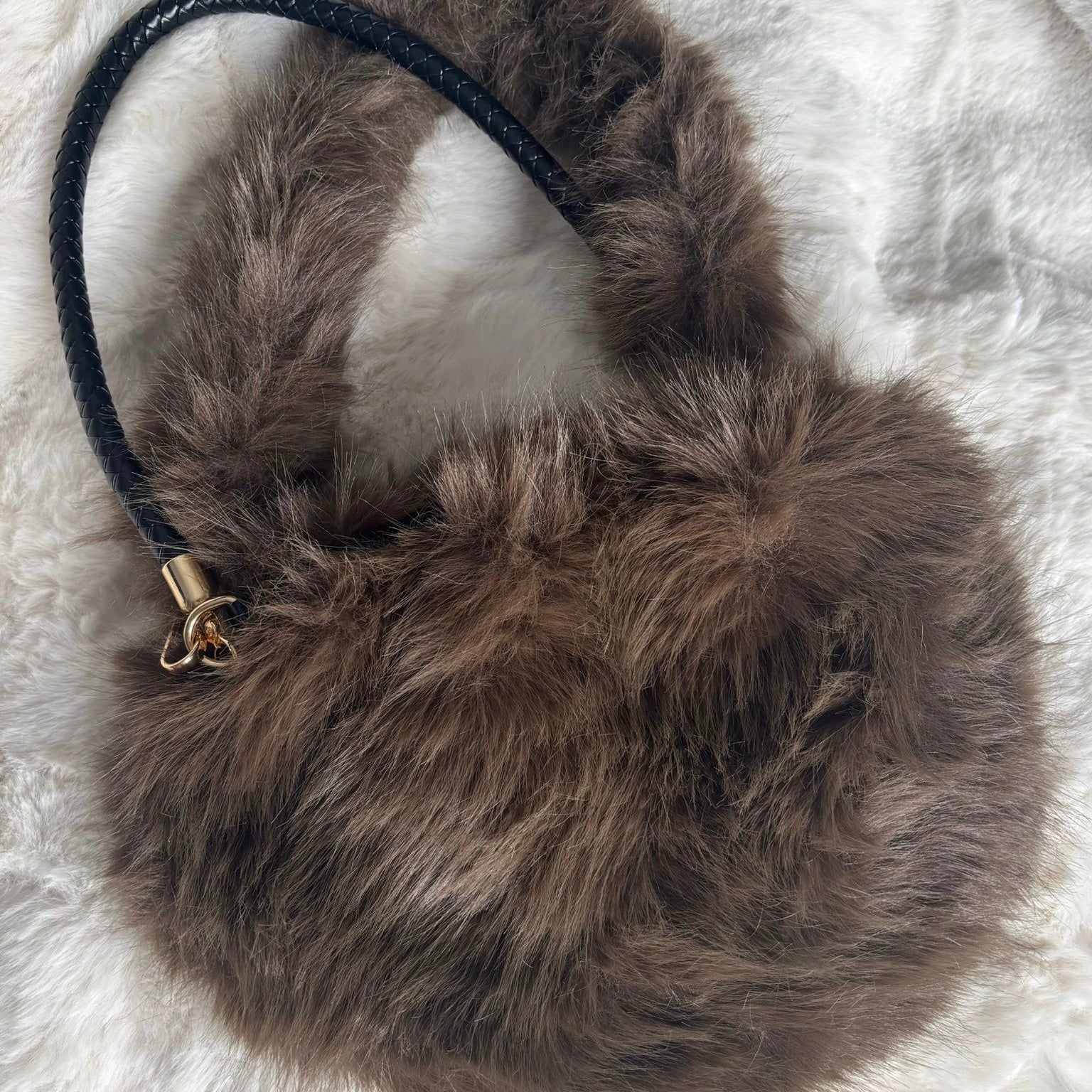 faux fur shoulder bag