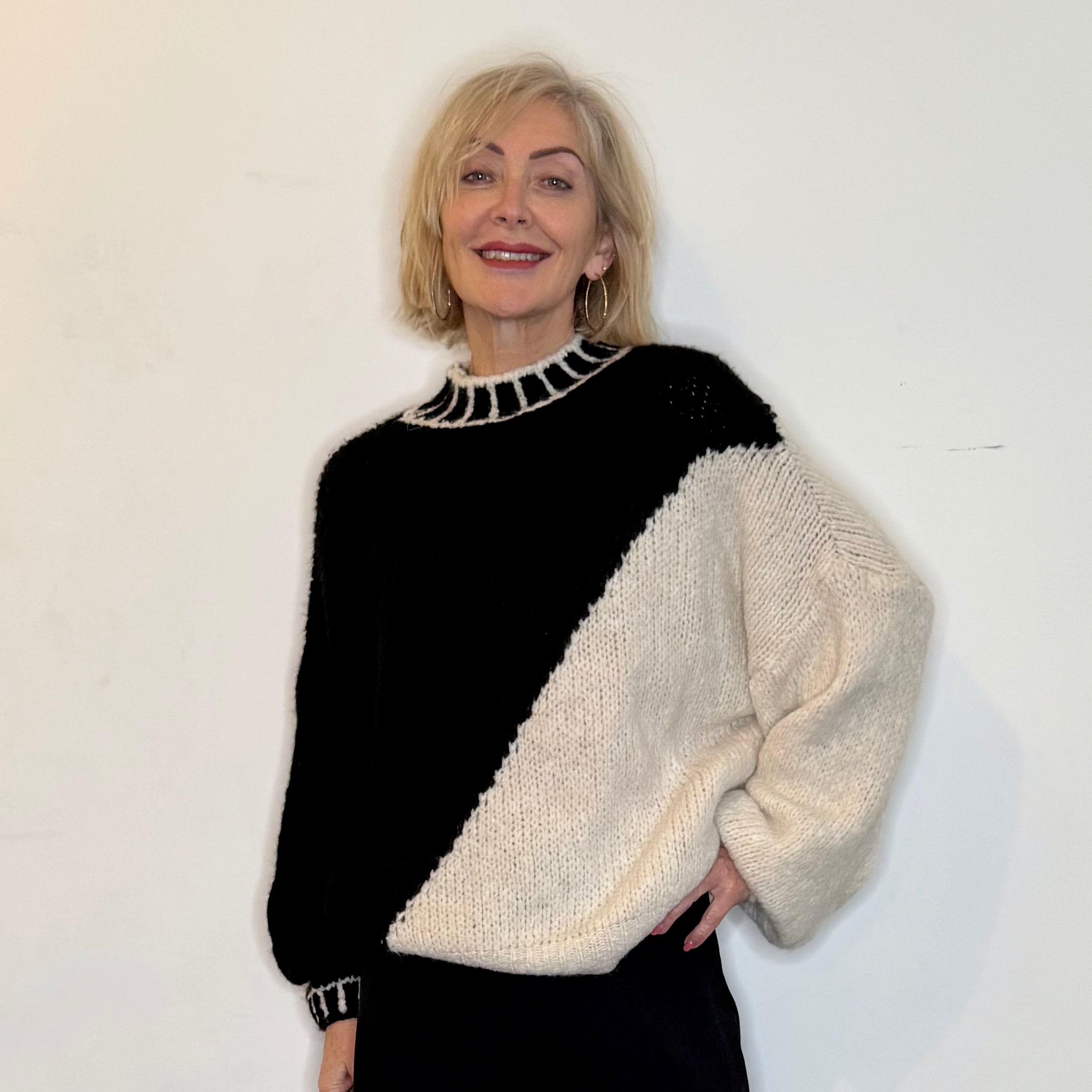 diagonal design oversized knit