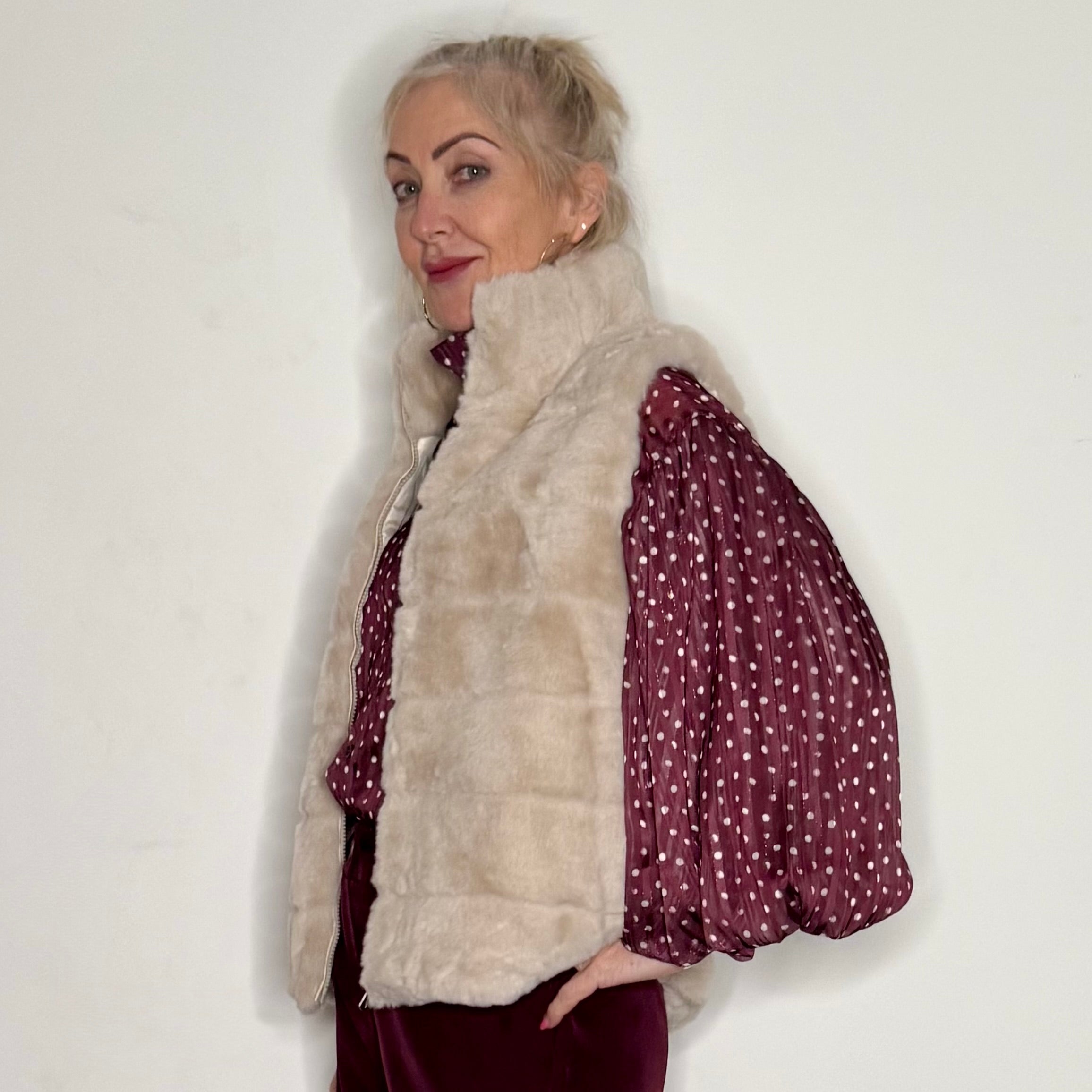 zip front faux fur gilet