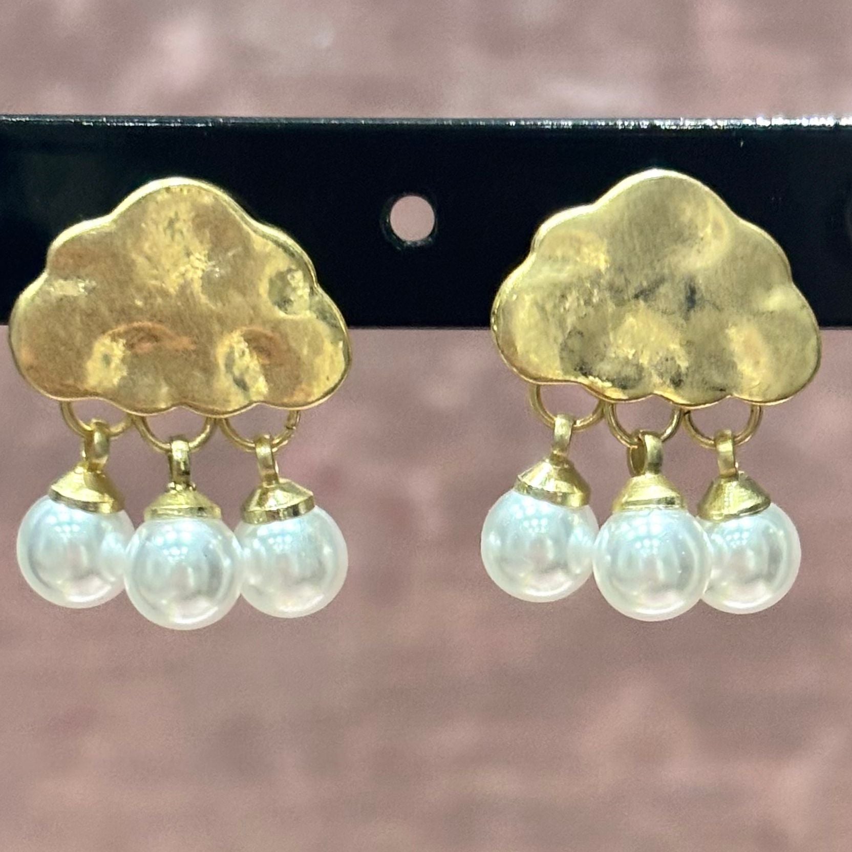 cloud and raindrops earring