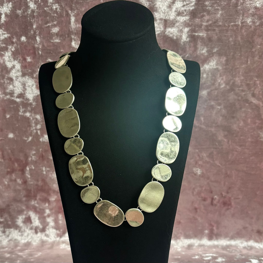 burnished flat link necklace