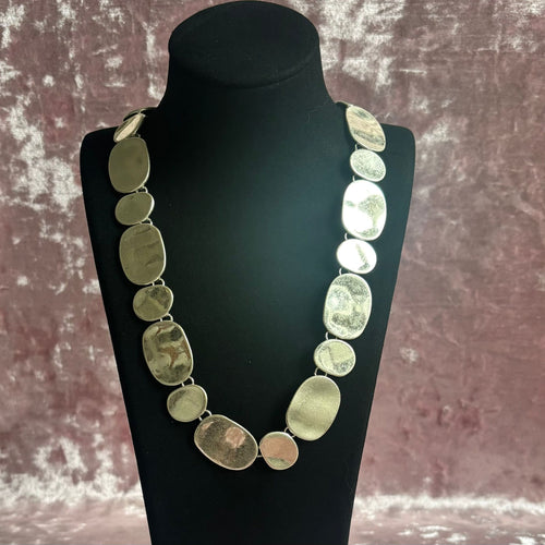 burnished flat link necklace