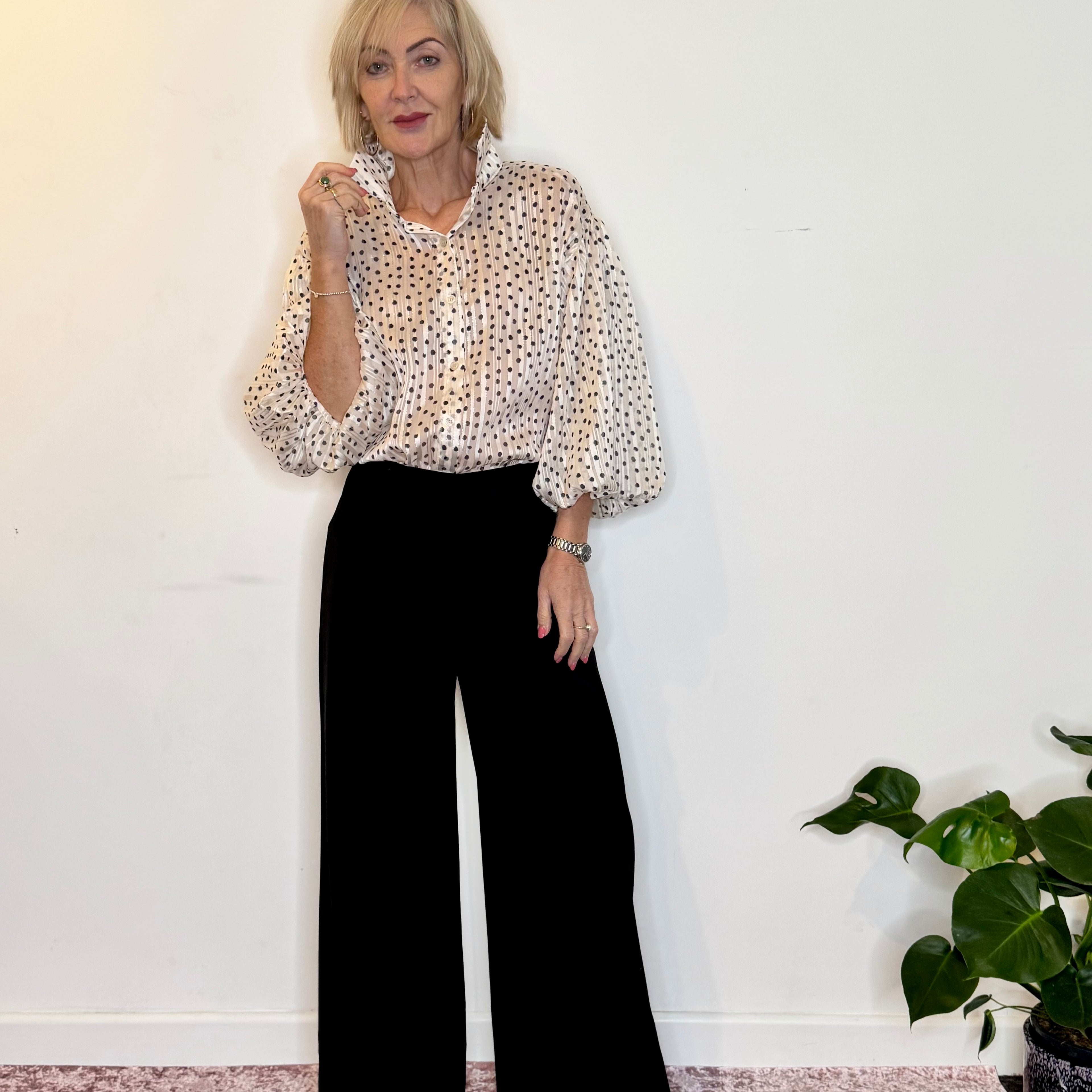 Wide leg trousers