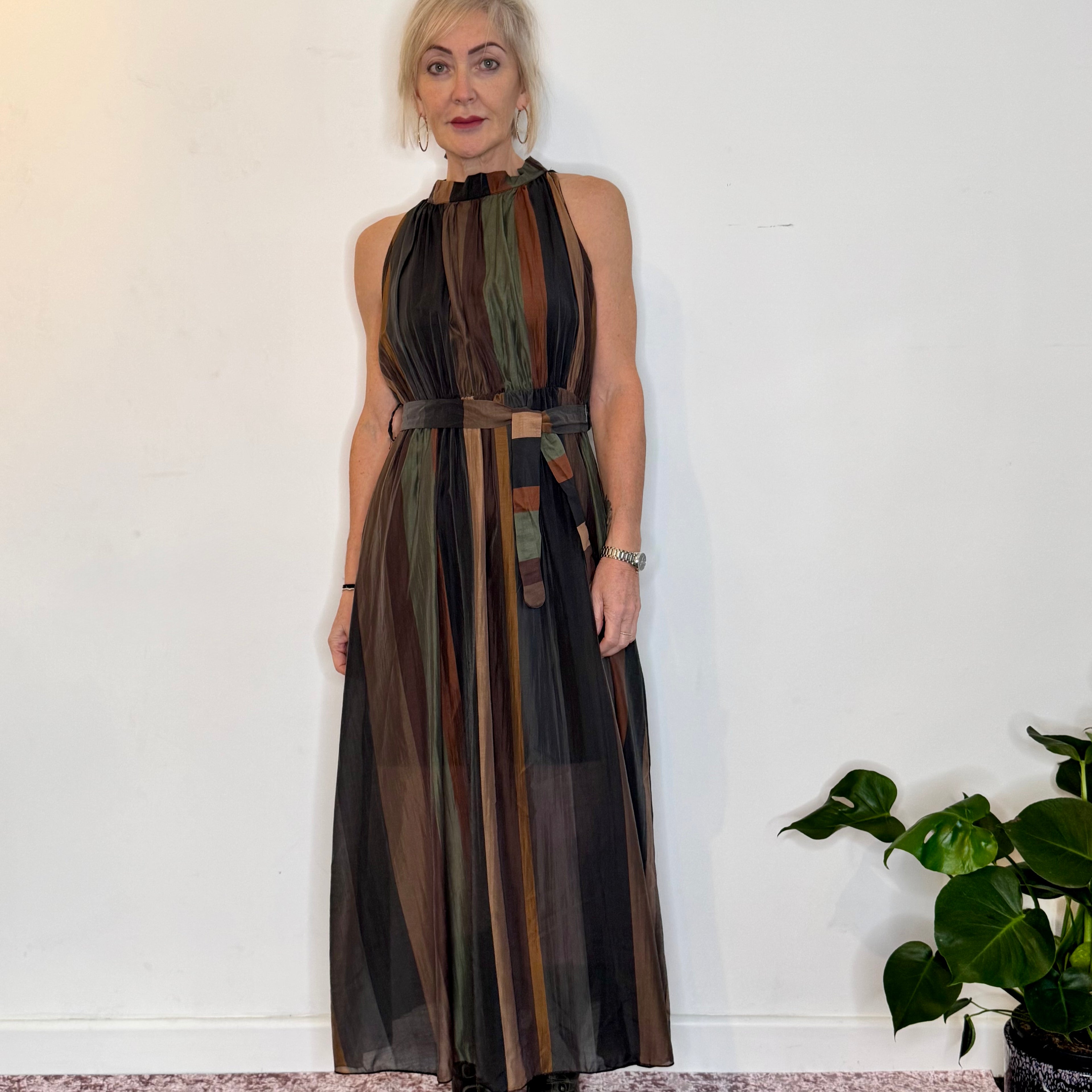 Sleeveless striped dress