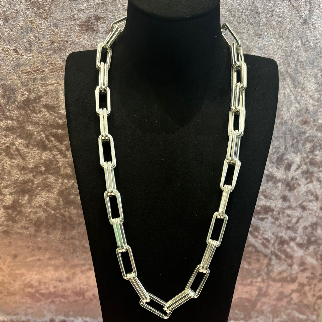 short links chain necklace