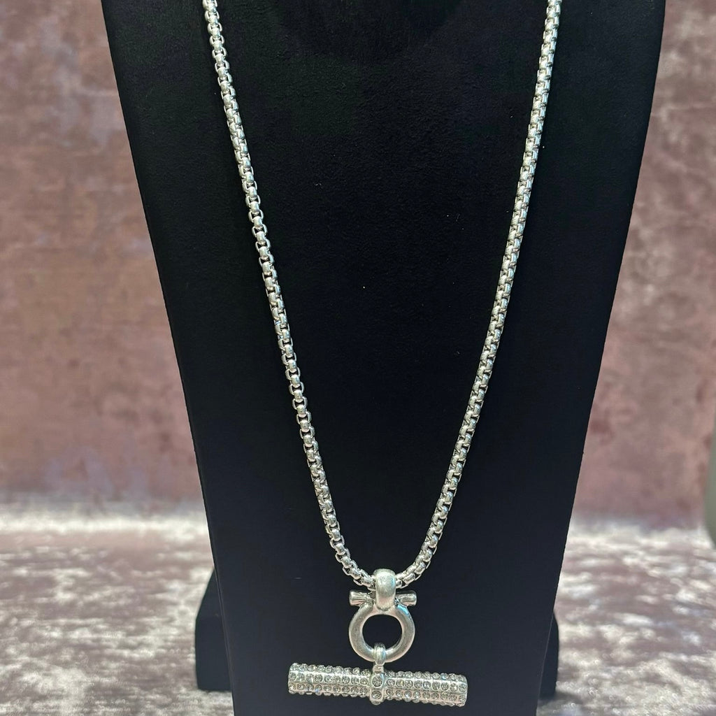 diamante t-bar necklace